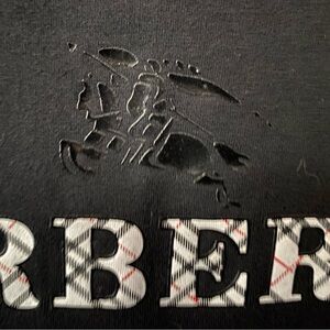 Authentic Burberry long sleeve, size M